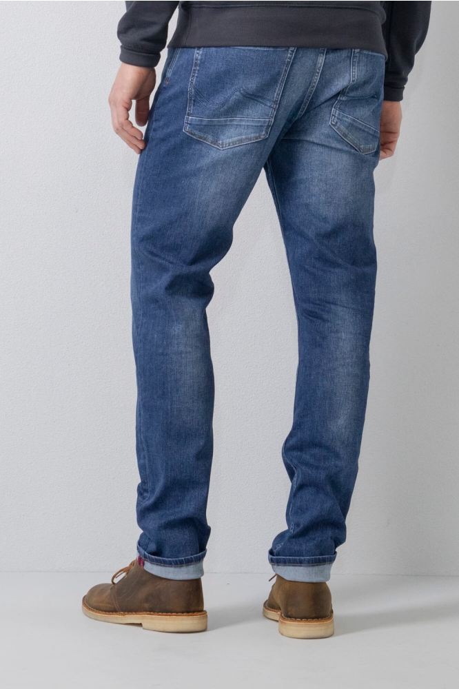 RUSSEL 5850